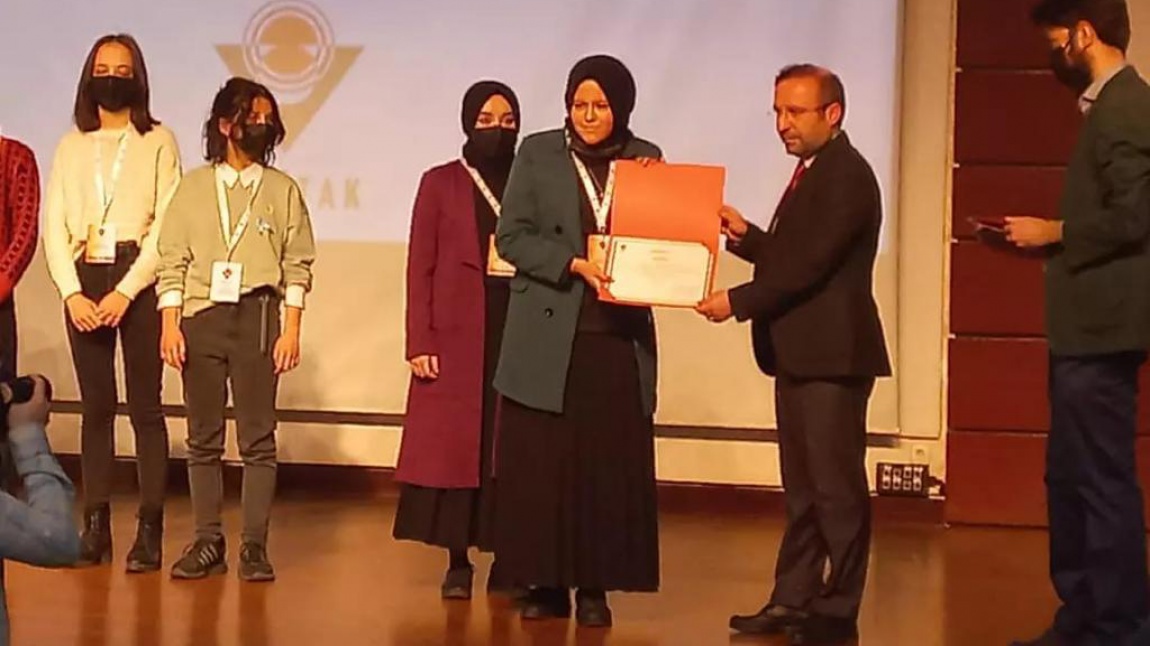 TÜBİTAK Bilim Yarışmasında Ankara Bölge 3.sü olduk.